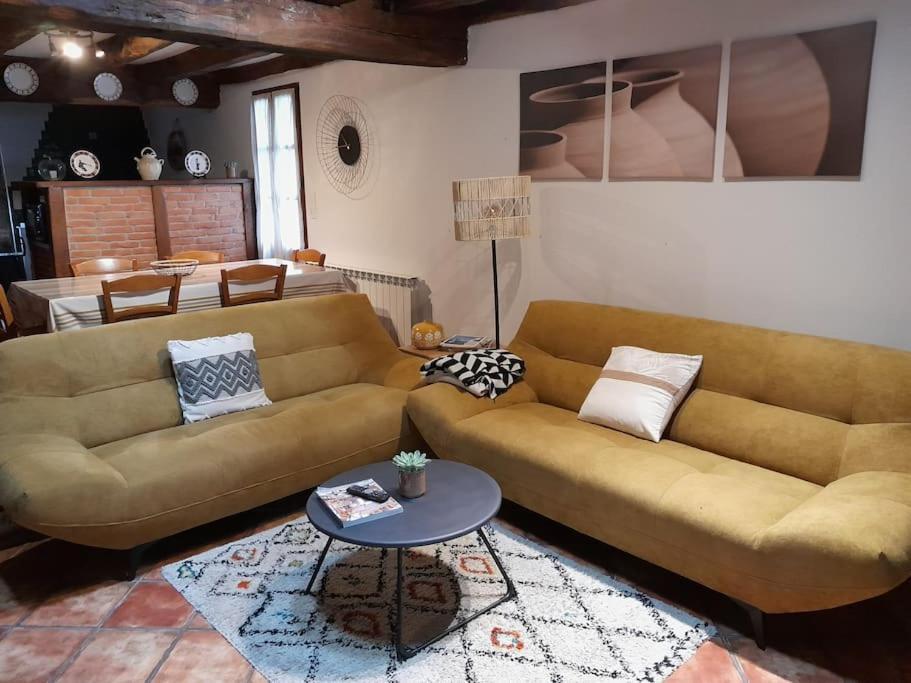 Gandesenea Villa Zugarramurdi Bagian luar foto